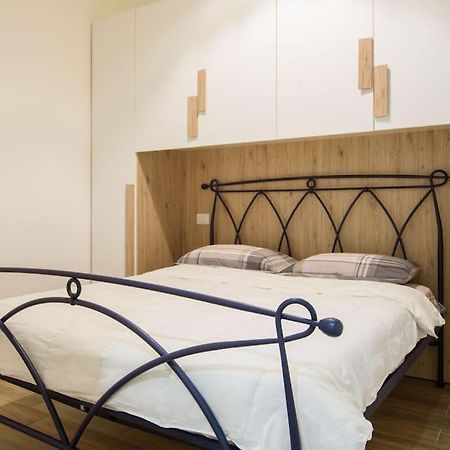 Apartmán Stazione Treni - Wi-Fi & Netflix Cozy Space Salerno Exteriér fotografie
